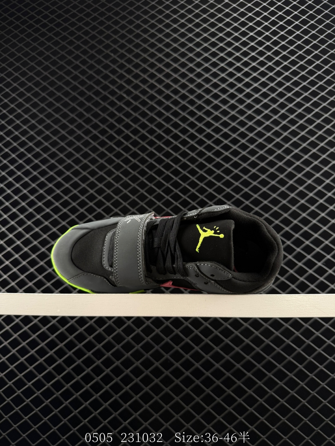 Travis Scott X Nike Jordan Cut The Check